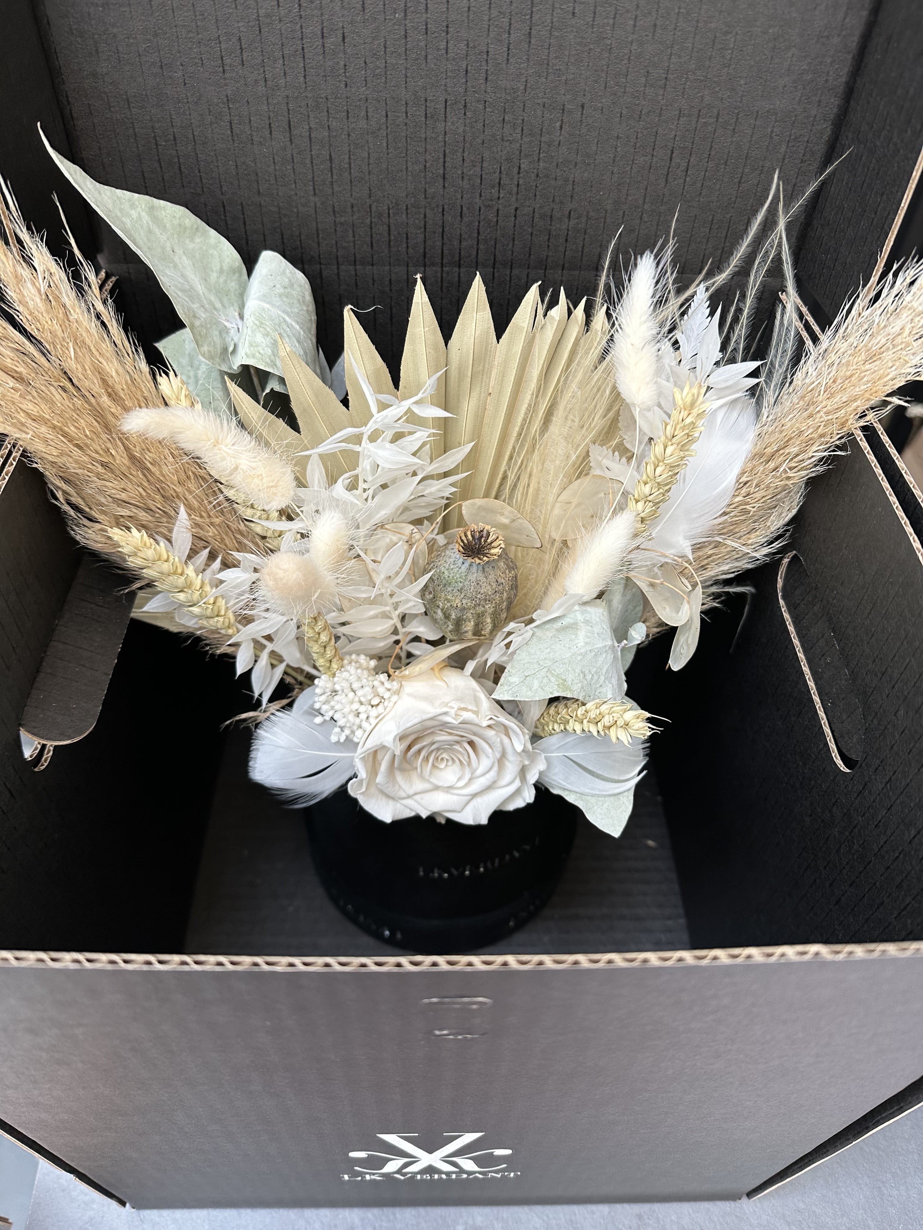 The Dawn Dried Hatbox Flowers - LK VERDANT